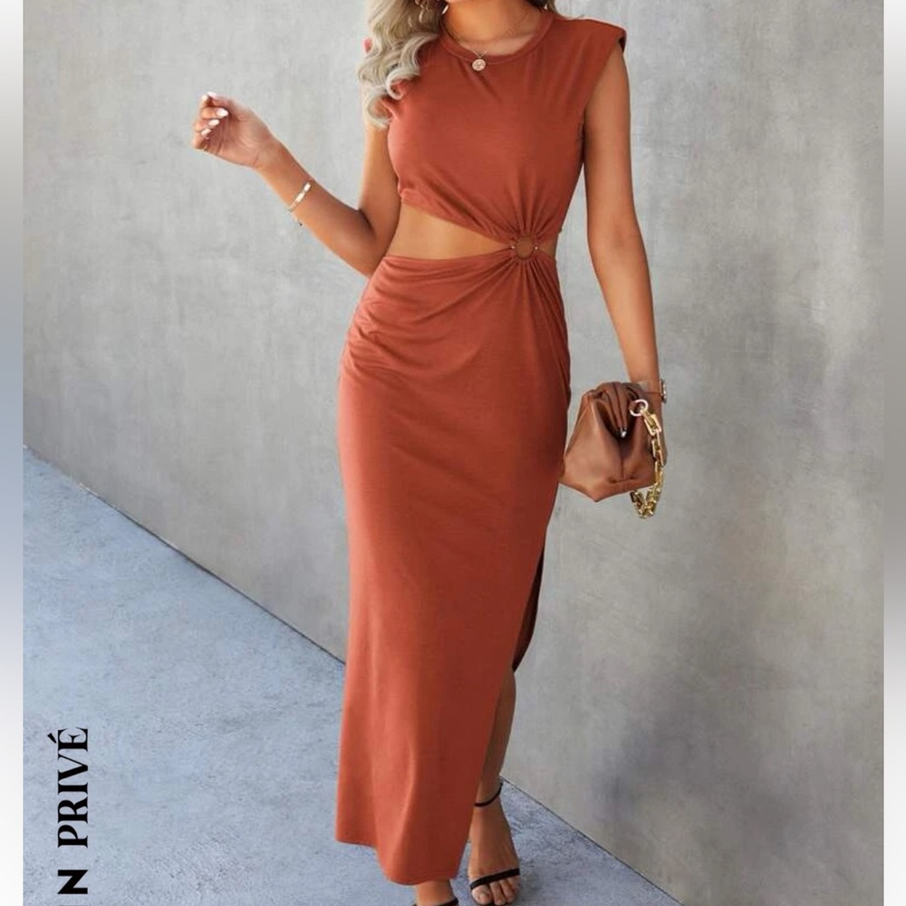 O Ring Cut Out Shoulder Pad Dress